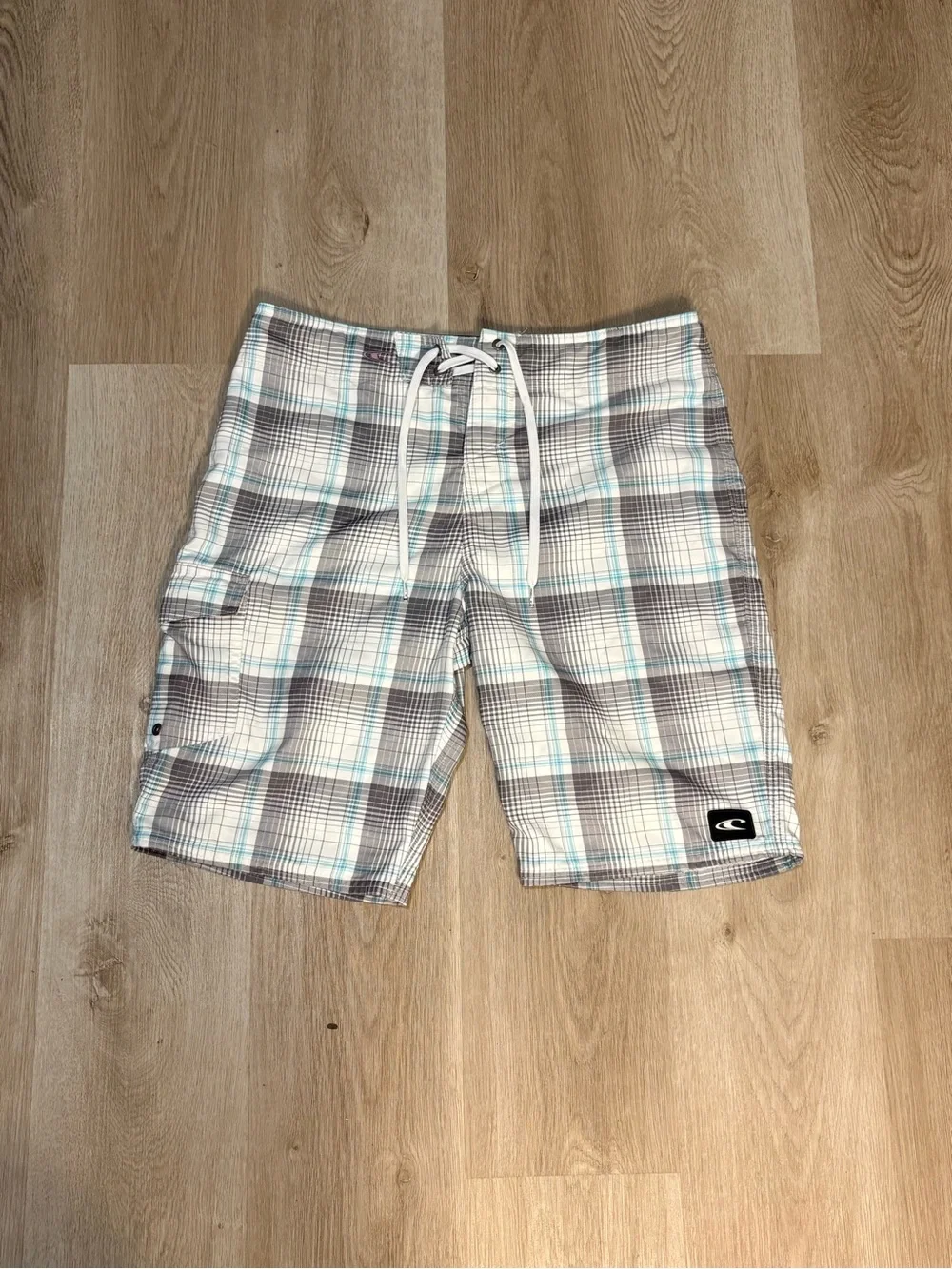 O'Neill Teal & White Plaid Swim Trunks SZ 32 Board Shorts Skater Grunge Summer